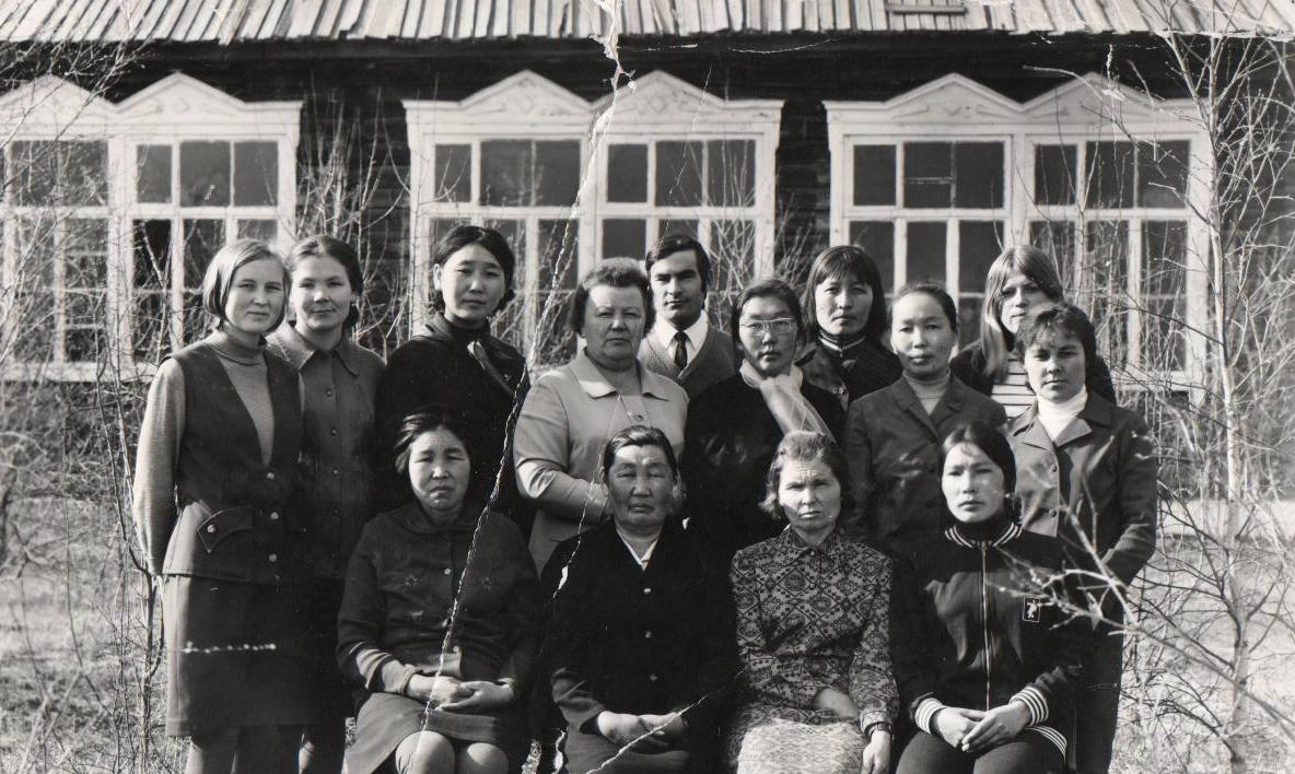 Коллектив школы 1974 г.